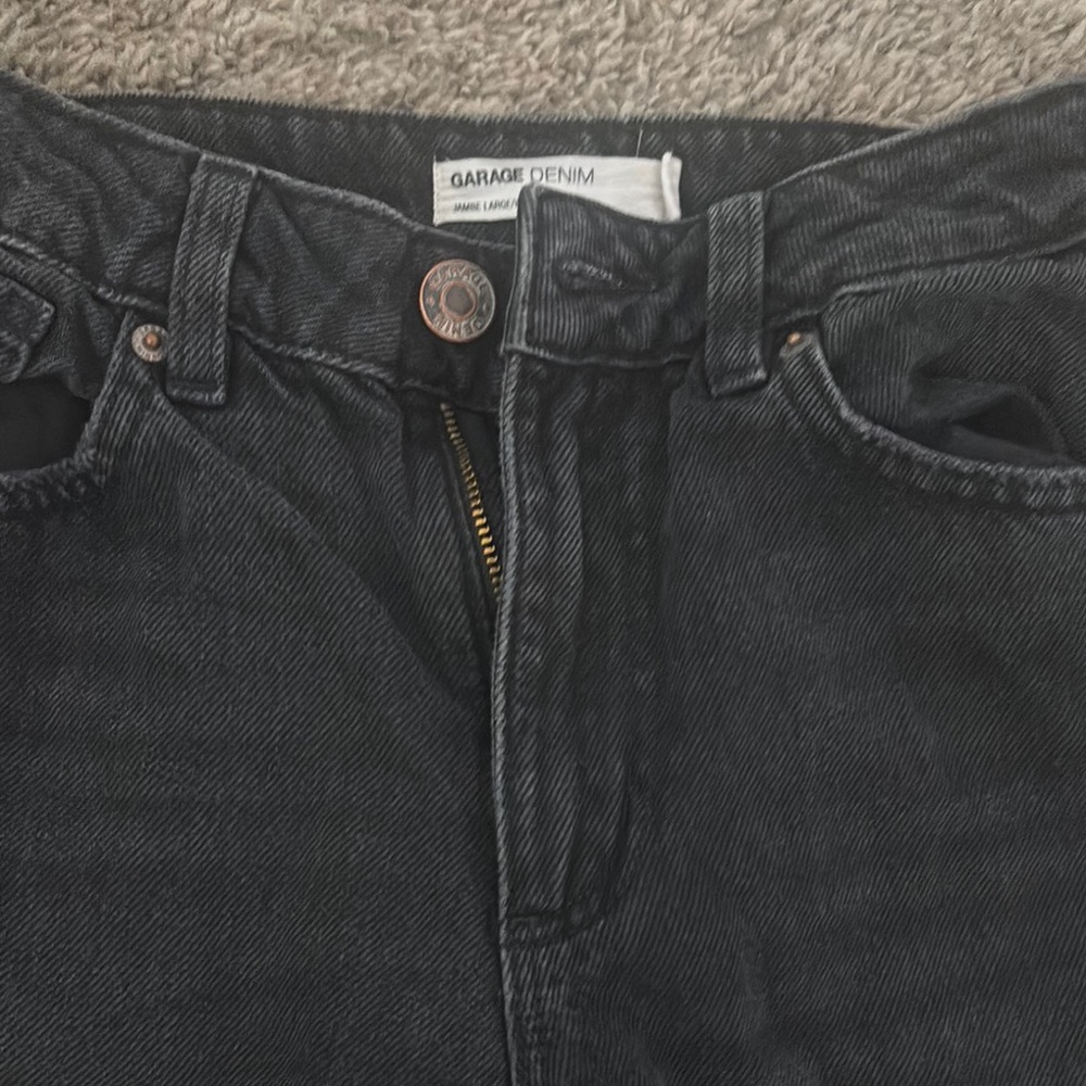 Garage Distressed Black Denim Jeans